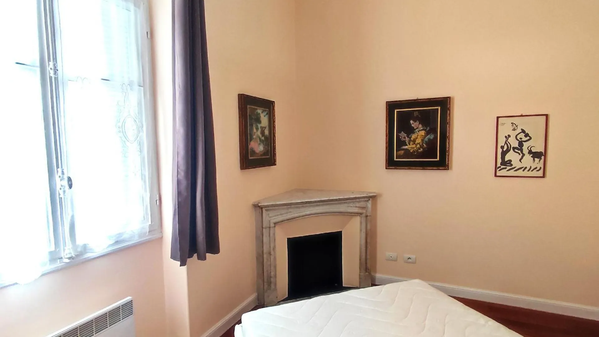 Les Ixias Lejlighed Menton